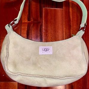 Soft Ugg clutch